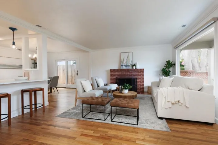 709 Lobos Avenue, Pacific Grove, California 93950