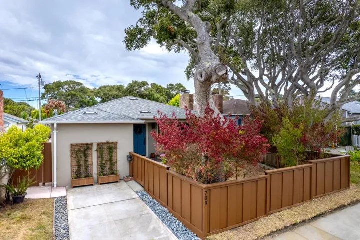 709 Lobos Avenue, Pacific Grove, California 93950