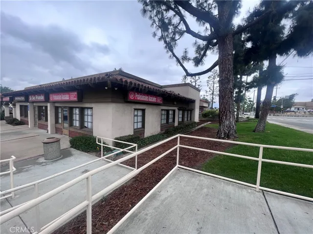 9509 Central C, Montclair, California 91763