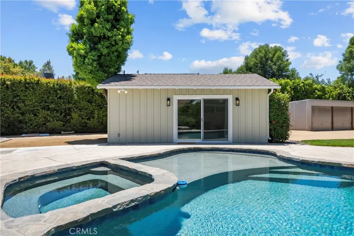 5823 Lubao, Woodland Hills, California 91367