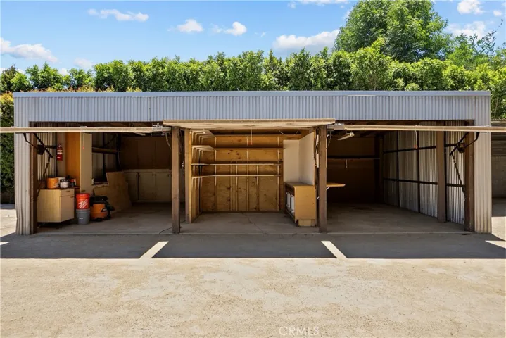 5823 Lubao, Woodland Hills, California 91367
