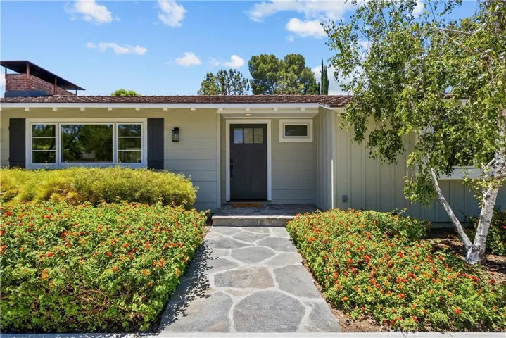 5823 Lubao, Woodland Hills, California 91367
