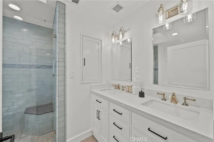 5823 Lubao, Woodland Hills, California 91367