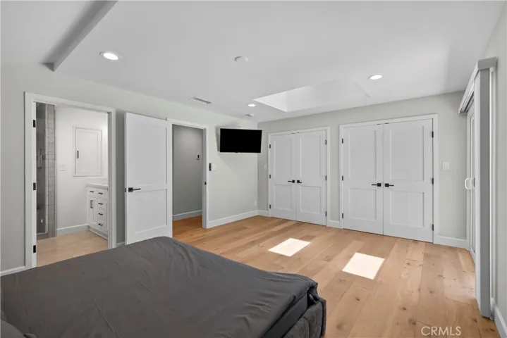 5823 Lubao, Woodland Hills, California 91367