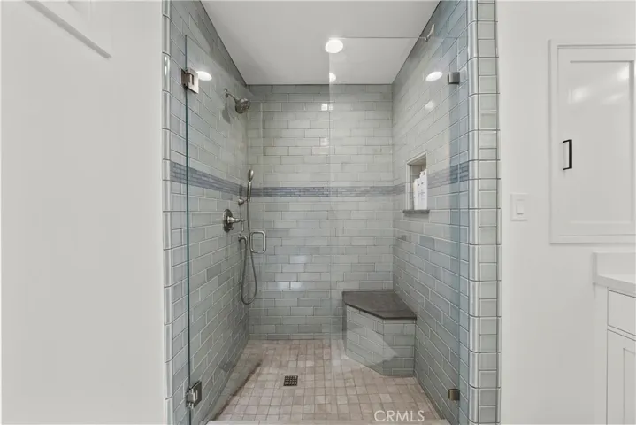 5823 Lubao, Woodland Hills, California 91367