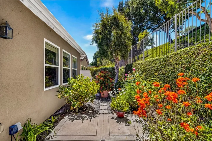 Very private back patio