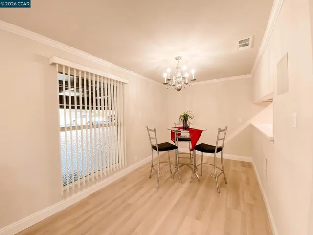 5457 Roundtree Pl J, Concord, California 94521