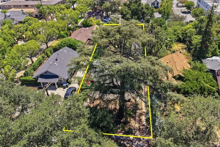 1044 N Hudson Avenue, Pasadena, California 91104