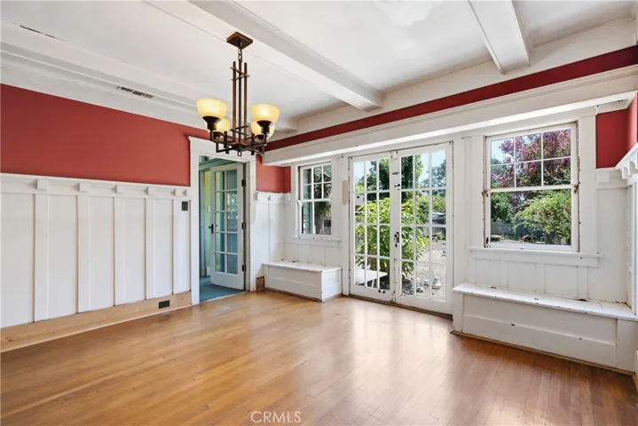 1044 N Hudson Avenue, Pasadena, California 91104