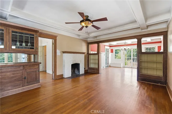 1044 N Hudson Avenue, Pasadena, California 91104