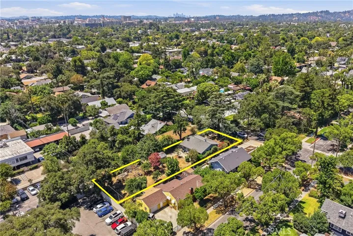 1044 N Hudson Avenue, Pasadena, California 91104