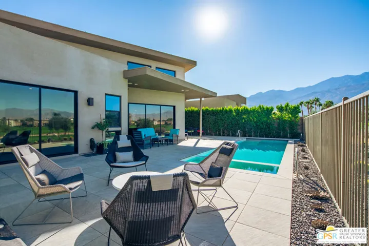 4321 Lumina Way, Palm Springs, California 92262