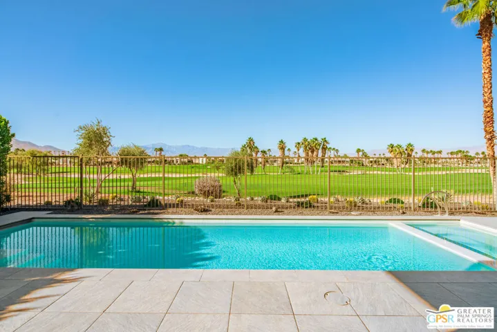 4321 Lumina Way, Palm Springs, California 92262