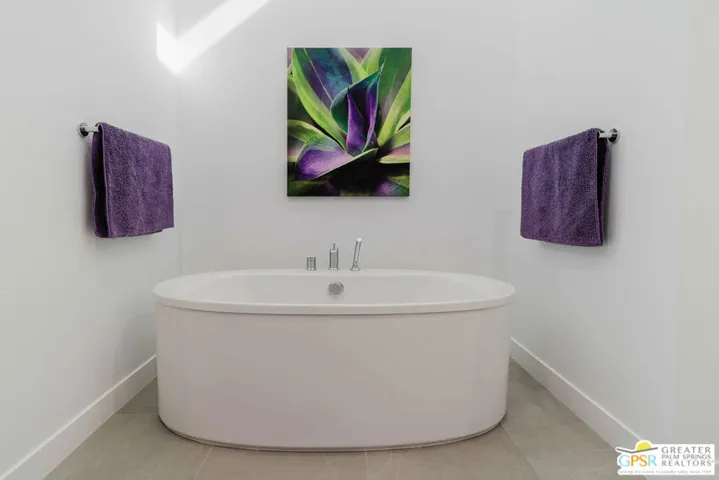 4321 Lumina Way, Palm Springs, California 92262
