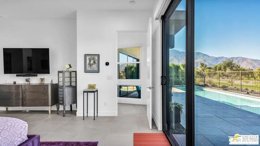 4321 Lumina Way, Palm Springs, California 92262