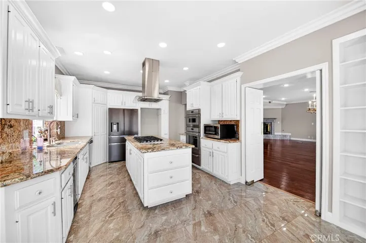 13445 Anchor, Victorville, California 92395