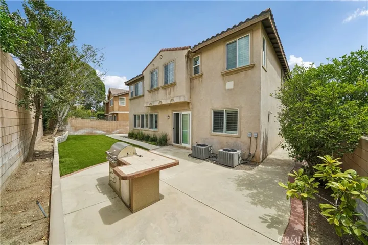 15590 Syracuse Lane, Fontana, California 92336