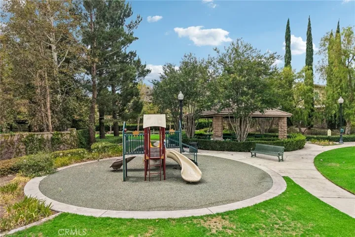 15590 Syracuse Lane, Fontana, California 92336