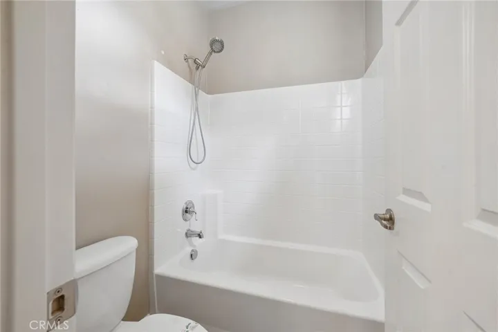 15590 Syracuse Lane, Fontana, California 92336