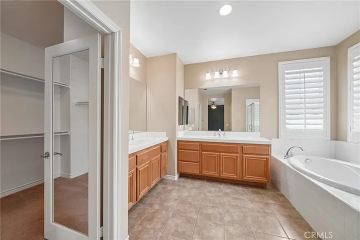 15590 Syracuse Lane, Fontana, California 92336