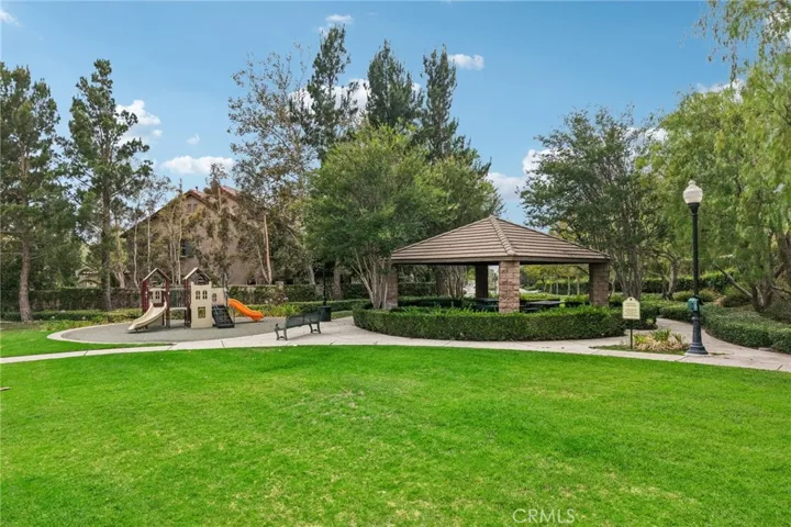 15590 Syracuse Lane, Fontana, California 92336
