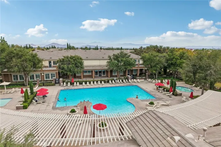 15590 Syracuse Lane, Fontana, California 92336