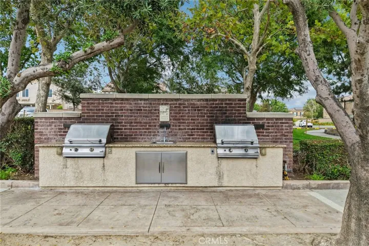 15590 Syracuse Lane, Fontana, California 92336