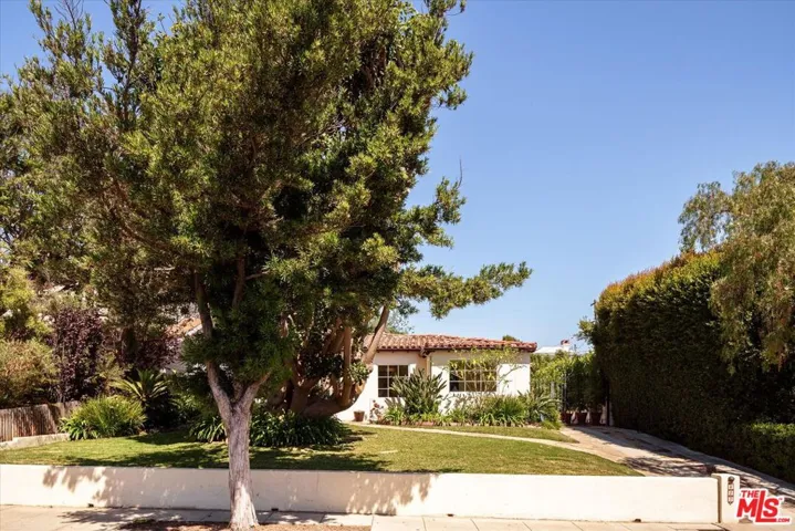 627 26th Street, Santa Monica, California 90402