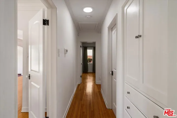 627 26th Street, Santa Monica, California 90402