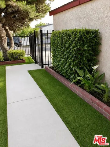 1255 E 90th Street, Los Angeles, California 90002