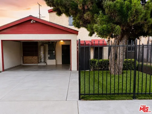 1255 E 90th Street, Los Angeles, California 90002
