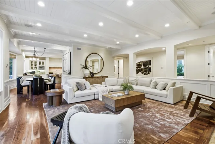 1502 Bienveneda, Pacific Palisades, California 90272