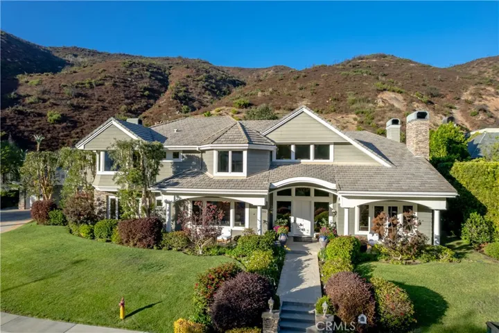 1502 Bienveneda, Pacific Palisades, California 90272