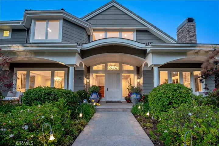 1502 Bienveneda, Pacific Palisades, California 90272