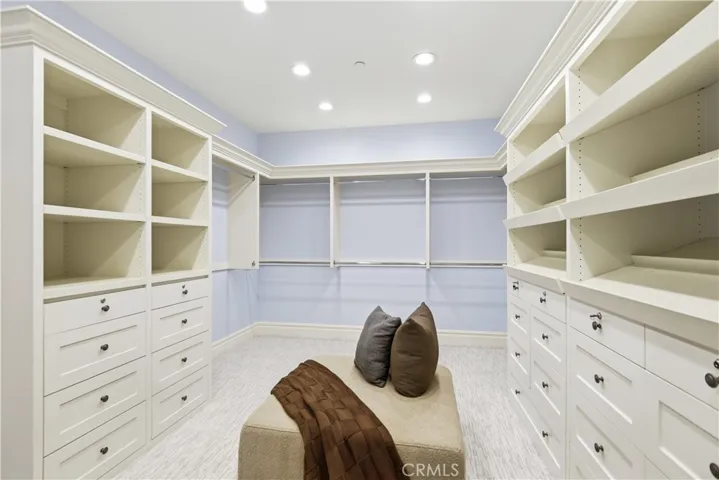 1502 Bienveneda, Pacific Palisades, California 90272