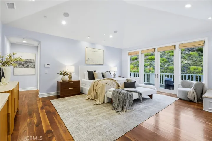 1502 Bienveneda, Pacific Palisades, California 90272