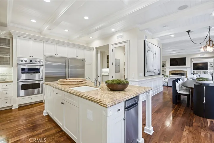 1502 Bienveneda, Pacific Palisades, California 90272