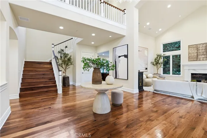 1502 Bienveneda, Pacific Palisades, California 90272