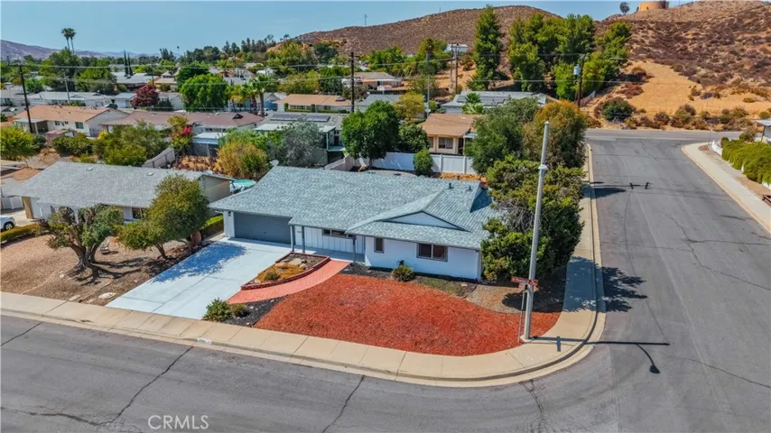27190 Pinehurst, Sun City, California 92586