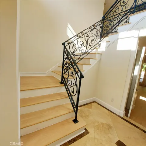 16545 Park Lane Circle, Los Angeles, California 90049