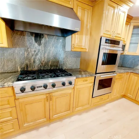 16545 Park Lane Circle, Los Angeles, California 90049