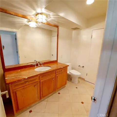16545 Park Lane Circle, Los Angeles, California 90049