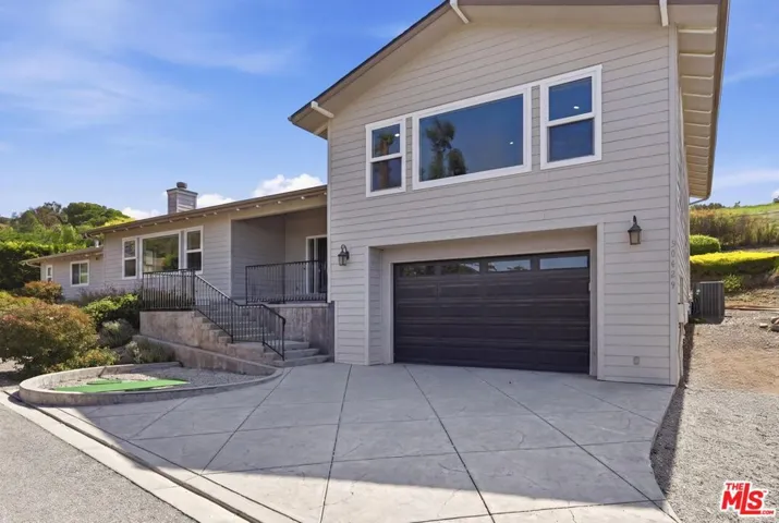 30429 Morning View Drive, Malibu, California 90265