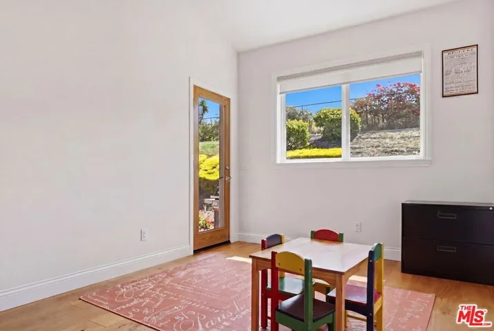 30429 Morning View Drive, Malibu, California 90265
