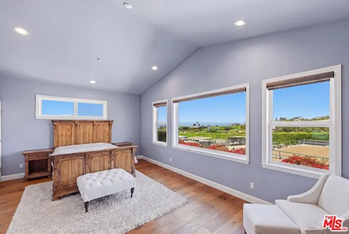 30429 Morning View Drive, Malibu, California 90265