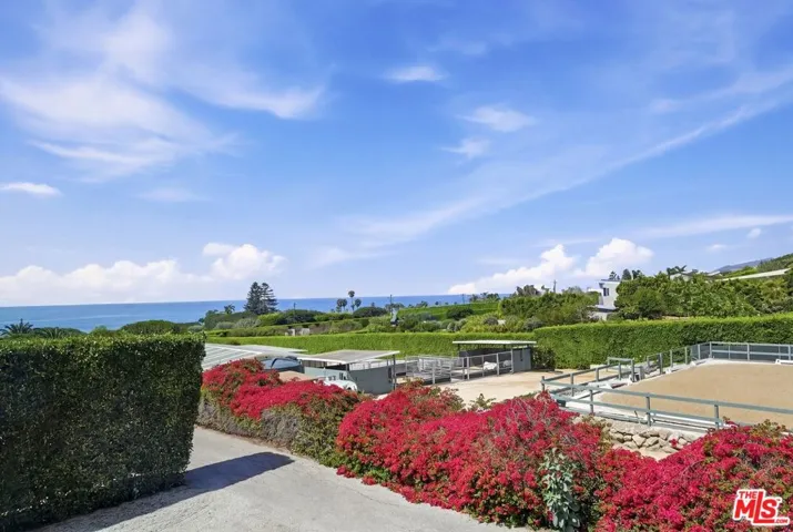 30429 Morning View Drive, Malibu, California 90265