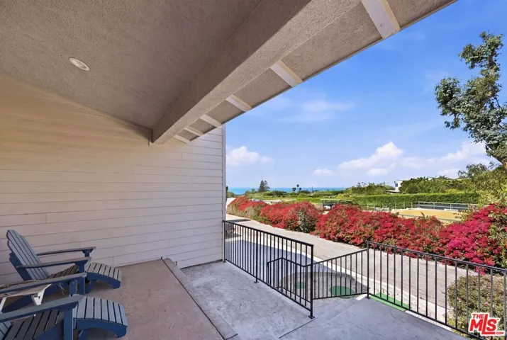 30429 Morning View Drive, Malibu, California 90265