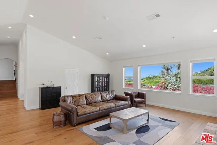 30429 Morning View Drive, Malibu, California 90265