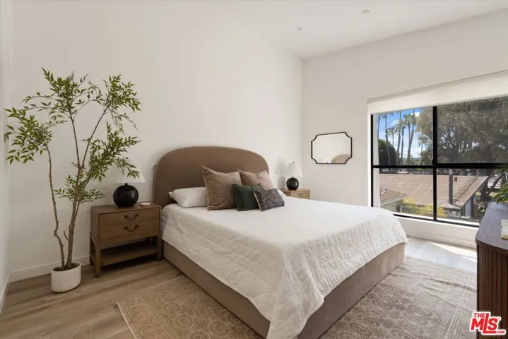 3961 Tilden Avenue 3, Culver City, California 90232