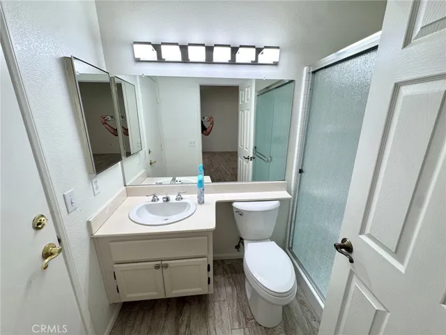 12789 Yorkshire, Apple Valley, California 92308